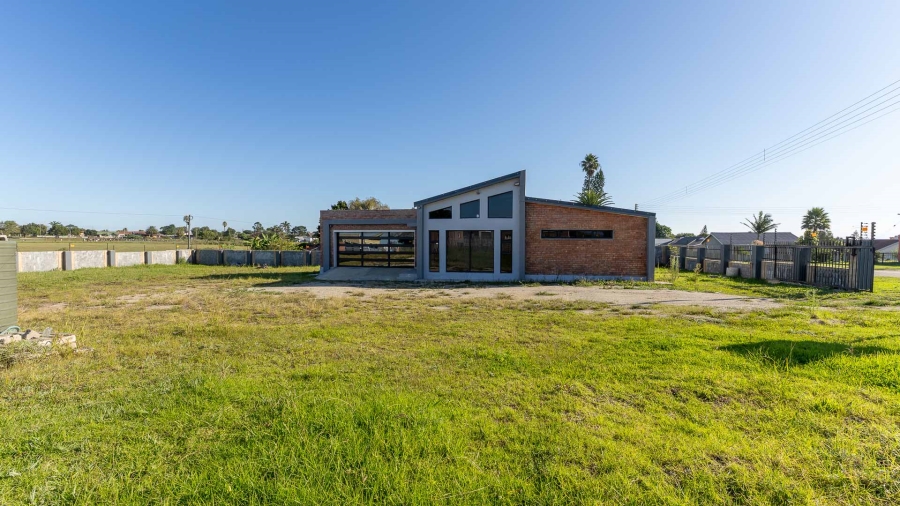 3 Bedroom Property for Sale in Delvillepark Western Cape